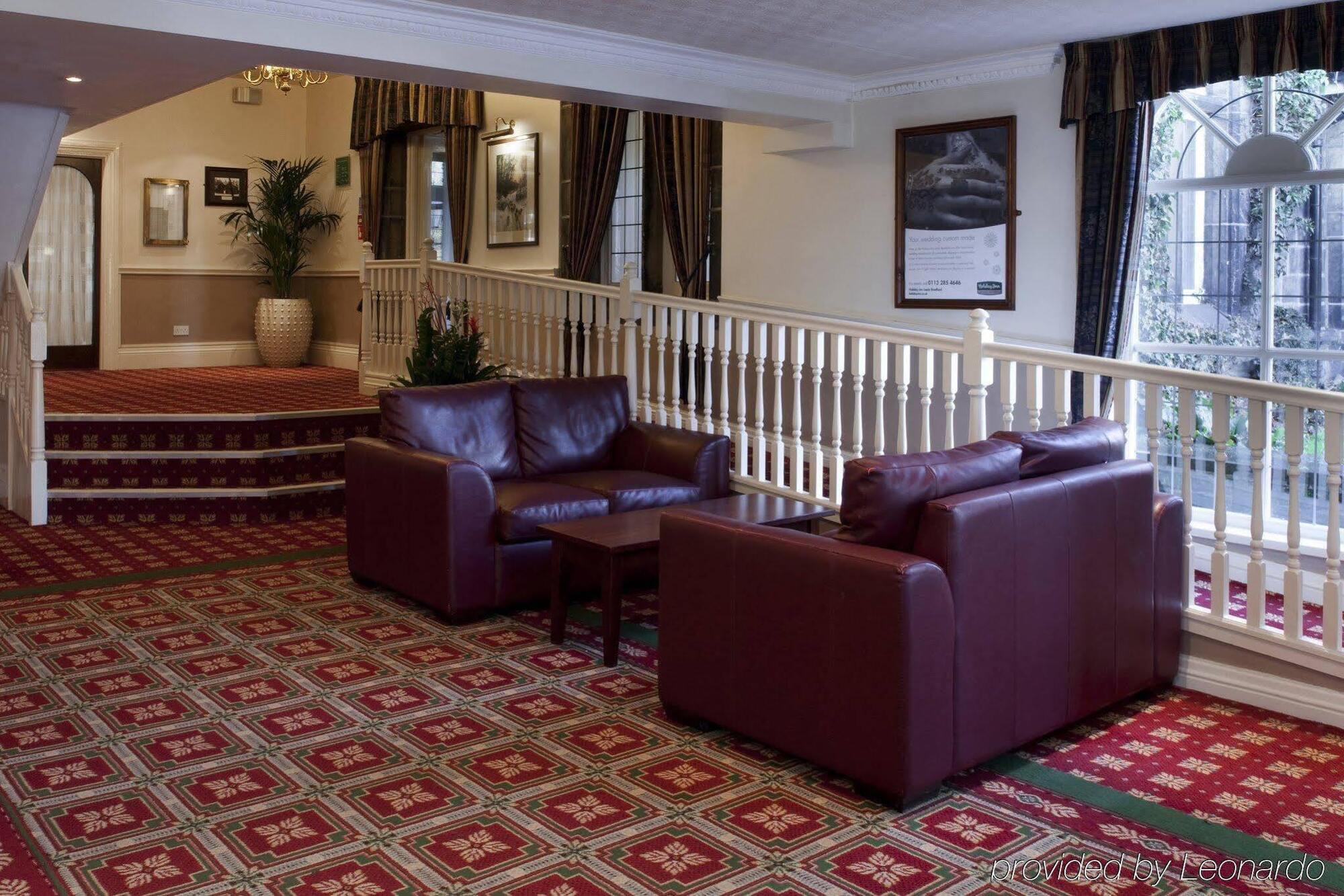 Tong Park Hotel